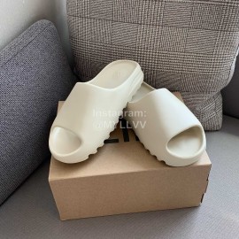 Adidas Yeezy Slide Slippers For Men And Women White