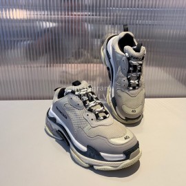 Balenciaga Triples New Thick Soles Sneakers For Men And Women Gray