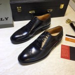 Bally Calfskin Lace Up Shoes For Men Black