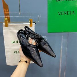 Bottega Veneta Autumn New Soft Sheepskin Flat Heel Sandals Black