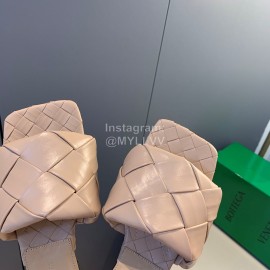 Bottega Veneta Fashion Cowhide Woven Slippers For Women Apricot