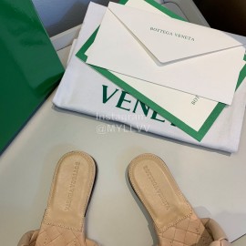 Bottega Veneta Fashion Cowhide Woven Slippers For Women Apricot