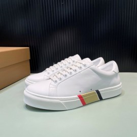 Burberry New Calfskin White Lace Up Sneakers For Men