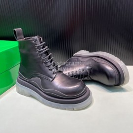 Bottega Veneta Black Leather Thick Soled Chelsea Boots For Men