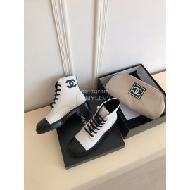 Chanel Autumn Cowhide Lace Up Pearl Motorcycle Boots For Women White