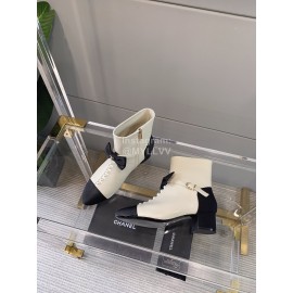 Chanel Autumn Winter New Pearl Bow Sheepskin Short Boots White