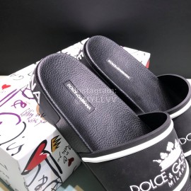 DG Fashion Soft Rubber Slippers For Men And Women Black