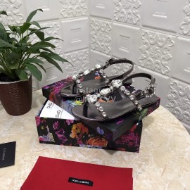 Dolce Gabbana Diamond Black Sheepskin Flat Heel Sandals For Women 