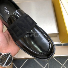 Fendi Calf Leather Casual Shoes For Men Black