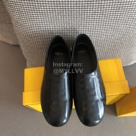 Fendi Fashion Sheepskin Flat Heel Casual Shoes For Women Black