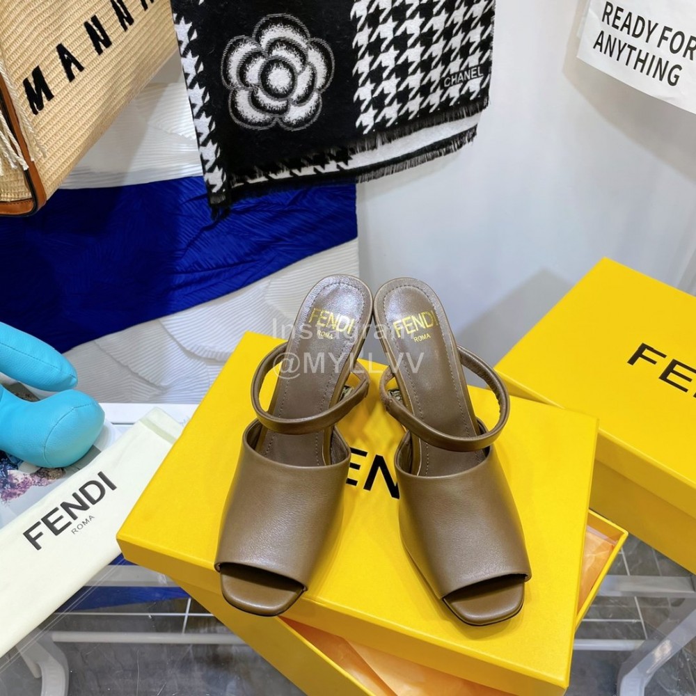 Fendi Collection First Cowhide High Heeled Slippers Brown
