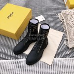 Fendi Autumn And Winter Leather Lace Up Boots For Women Black