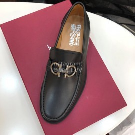 Ferragamo Calf Leather Gancini Buckle Shoes For Men Black
