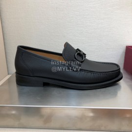 Ferragamo Black Calf Leather Gancini Buckle Shoes For Men