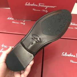 Ferragamo Black Calf Leather Lace Up Business Shoes For Men