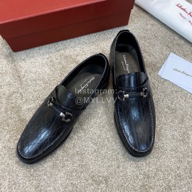 Ferragamo Calf Leather Gancini Buckle Business Shoes For Men 