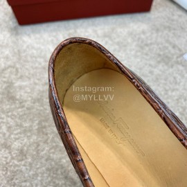 Ferragamo Calf Leather Business Loafers For Men Brown