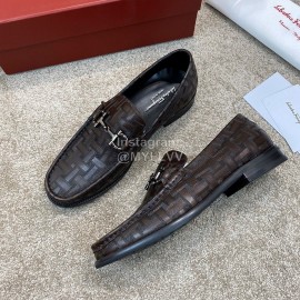 Ferragamo Calf Leather Gancini Buckle Business Loafers For Men 