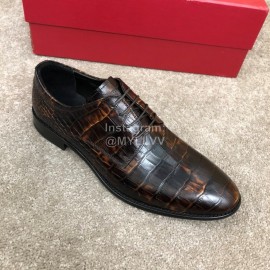 Ferragamo Calf Leather Lace Up Casual Shoes For Men