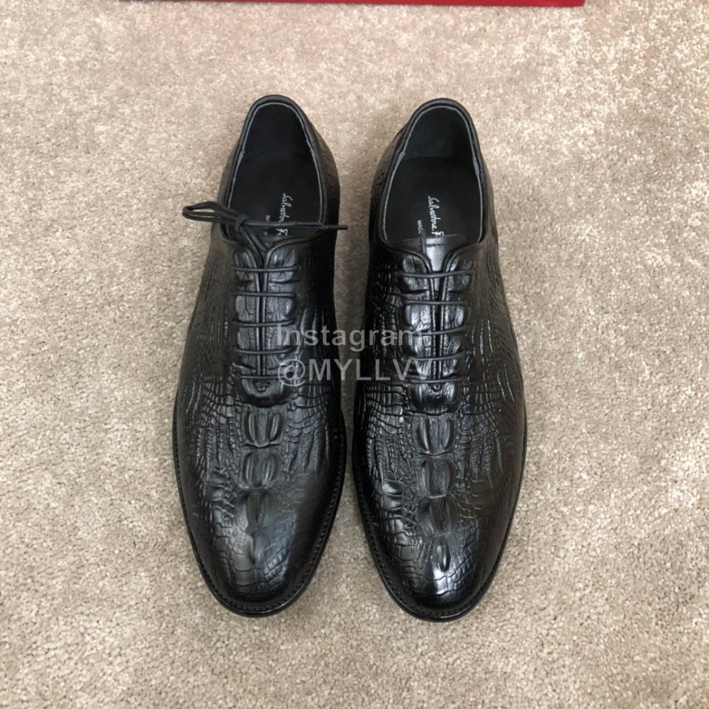 Ferragamo Calf Leather Lace Up Casual Shoes For Men Black