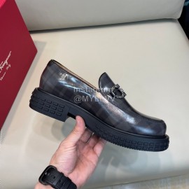 Ferragamo Calf Leather Gancini Buckle Business Shoes For Men Navy