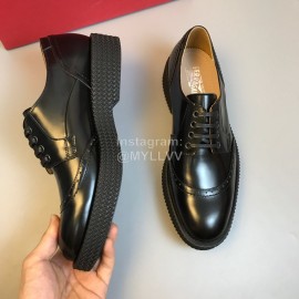 Ferragamo Calf Leather Lace Up Business Shoes For Men Black