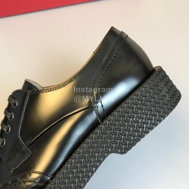 Ferragamo Calf Leather Lace Up Business Shoes For Men Black