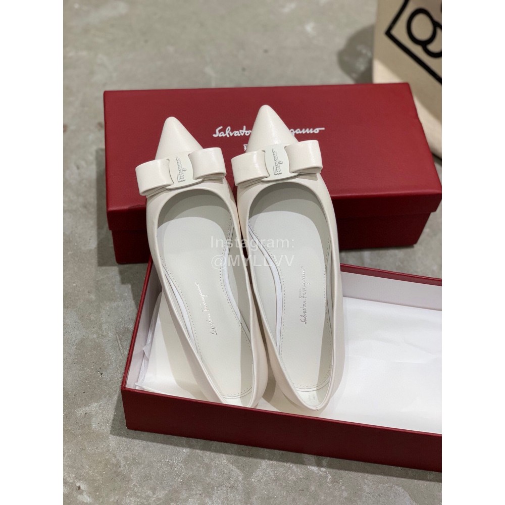 Salvatore Ferragamo Fashion Bow Pointed Shoes For Women White