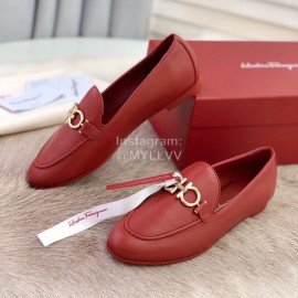 Salvatore Ferragamo Fashion Leather Flat Heel Shoes For Women Red