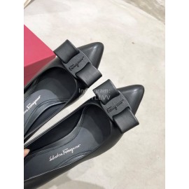 Salvatore Ferragamo Fashion Sheepskin Bow High Heel Shoes For Women Black