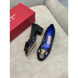 Salvatore Ferragamo New Calf Wave Edge High Heeled Shoes For Women Black