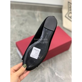 Salvatore Ferragamo Fashion Velvet Bow Flat Heels For Women Black
