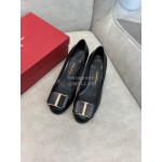 Salvatore Ferragamo Fashion Sheepskin Thick High Heels For Women Black