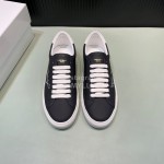 Givenchy Calf Leather Casual Shoes For Men And Women Black