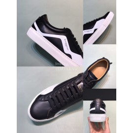 Givenchy Leather Lace Up Casual Shoes For Men Black