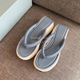 Givenchy Sheepskin Flip Flops With Thick Bottom For Women Blue