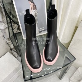 Givenchy Cowhide Pink Rubber Sole Short Boots For Women 