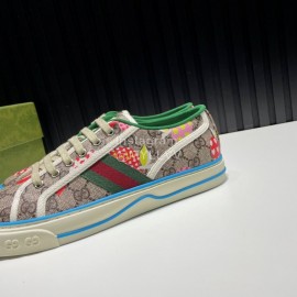 Gucci Vintage Lace Up Canvas Shoes For Men And Women 