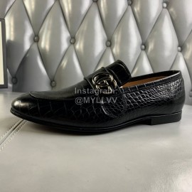 Gucci Calf Leather GG Buckle Loafers For Men Black