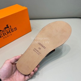 Hermes Summer Crocodile Pattern Leather Slippers For Men Brown