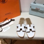 Hermes Classic White Calf Leather Flat Heel Slippers
