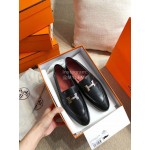 Hermes Classic Royal Leather Shoes Black