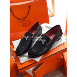 Hermes Classic Royal Leather Shoes Black
