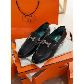 Hermes Classic Royal Black Leather Shoes 