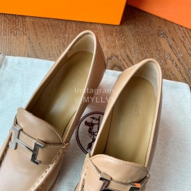 Hermes Classic Leather High Heel Shoes Khaki