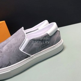 LV Casual Monogram Canvas Shoes For Men Gray