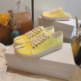 Maison Margiela New Split Toe Canvas Casual Shoes For Women Yellow