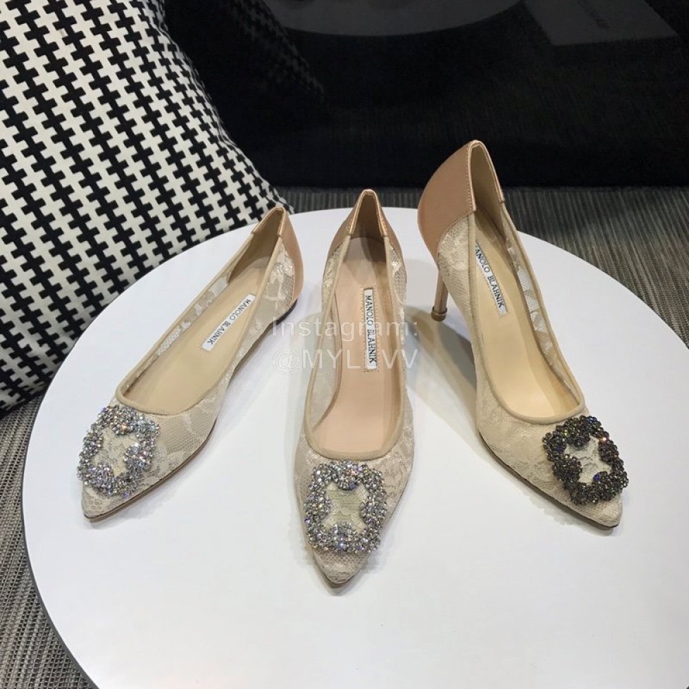 Manolo Blahnik Elegant Diamond Buckle Lace Shoes For Women Beige