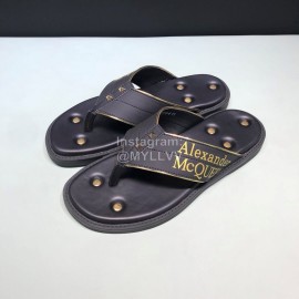 Alexander Mcqueen Leather Rivet Flip Flops For Men Yellow