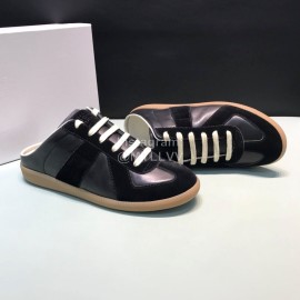 Margiela Calf Leather Lace Up Scandals For Men And Women Black